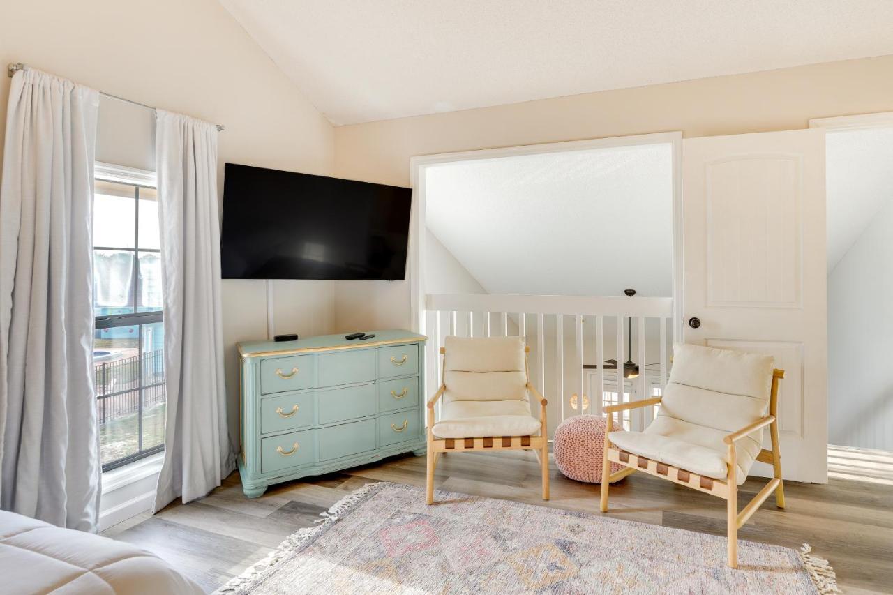 Pcb With Pool And Hot Tub Walk To Beach! Apartment